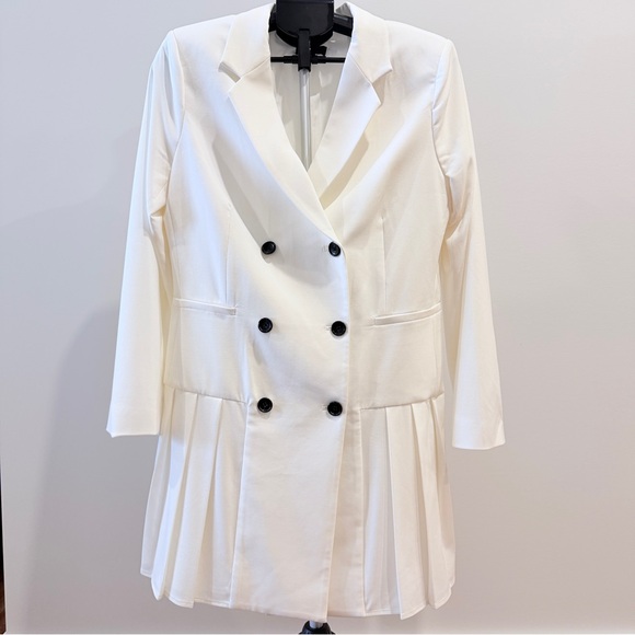 Tahari ASL Women Size 12 White Cream Double Breasted Pleated Mini Blazer Dress - Picture 4 of 10